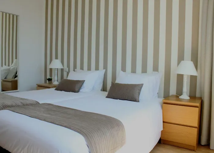 Aveiro White House
